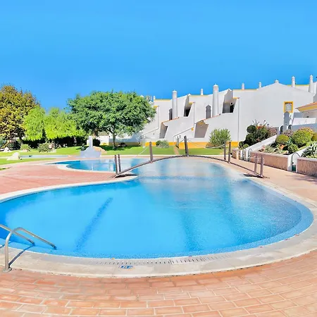 Beautiful Vila Rafaella, Walk Distance To Beaches-3