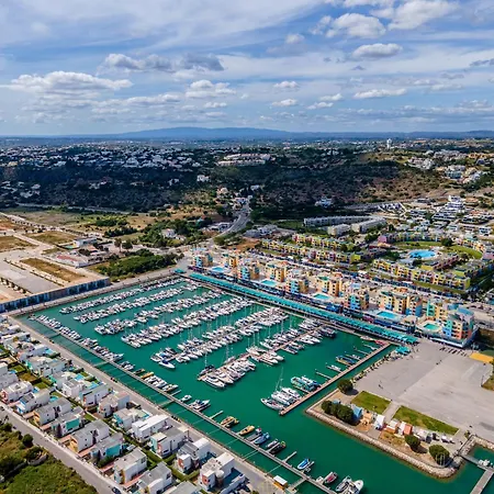 Sunny Marina View Apartment Albufeira 1B-3C-3