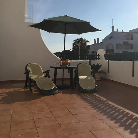 Alveiros Apartamentos Praia Dos Aveiros-3