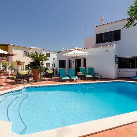 Spacious Villa For 10 With Private Pool Near Albufeira-3