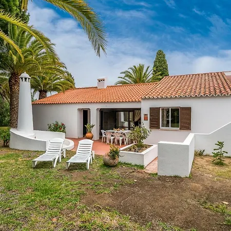 Bmyguest - Falesia Beach Villa-3