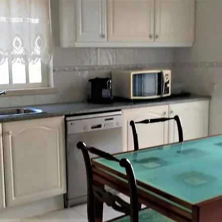 Villa Anna'S Ocean-3