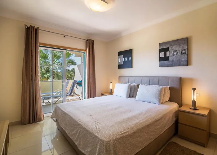 Luxury Apartment In Sao Rafael Albufeira admite animales