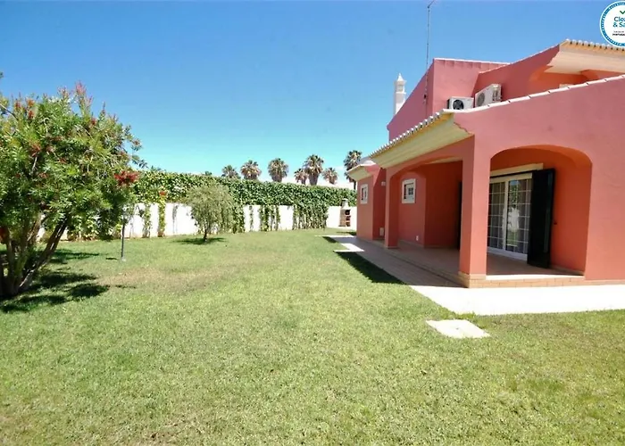 Villa Mikael - Free Wi-Fi - Aircon - Private Pool By Bedzy Albufeira admite animales