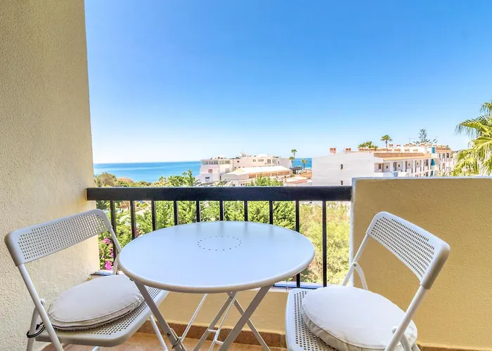 #063 Beach Apartment Steps From Ocean Albufeira