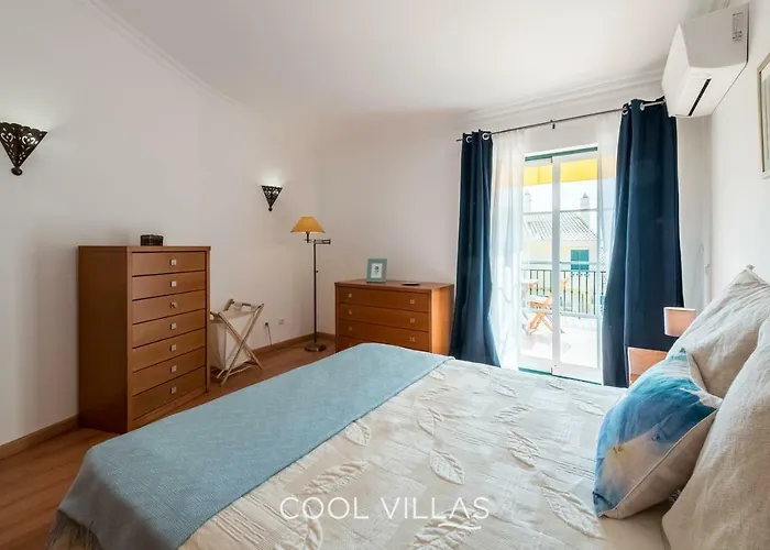 Villa Lorenzo - Walking Distance To Beach Albufeira